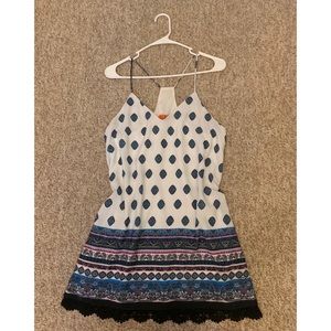 Multicolored sleeveless shift dress